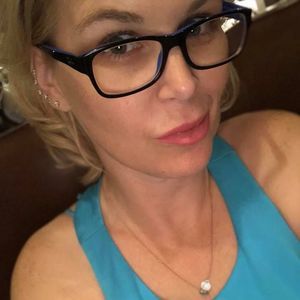 Meet your Posher, Stefani